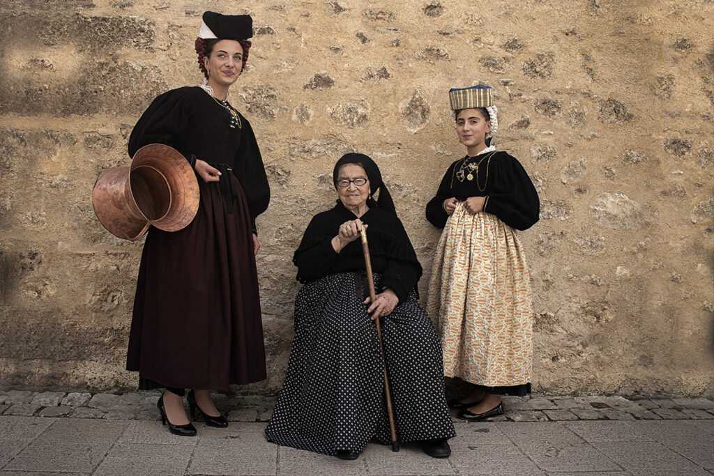 Donne di Scanno ph. Umberto D'Eramo