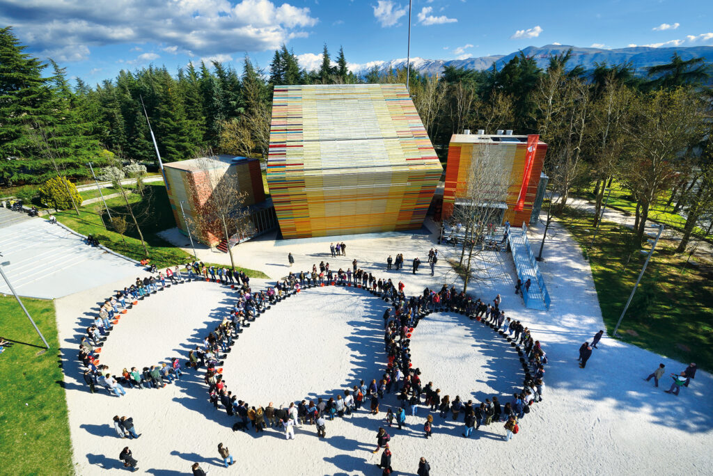 L’Aquila e Fondazione Pistoletto Cittadellarte per un laboratorio di demopraxia e rigenerazione sociale attraverso il Terzo Paradiso